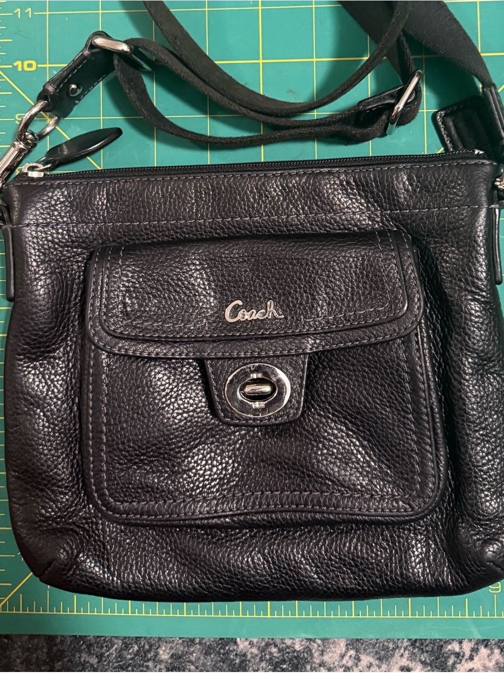 Coach Small Black Pebbled Leather Turn Lock Pocket Crossbody Bag Women’s Purse
